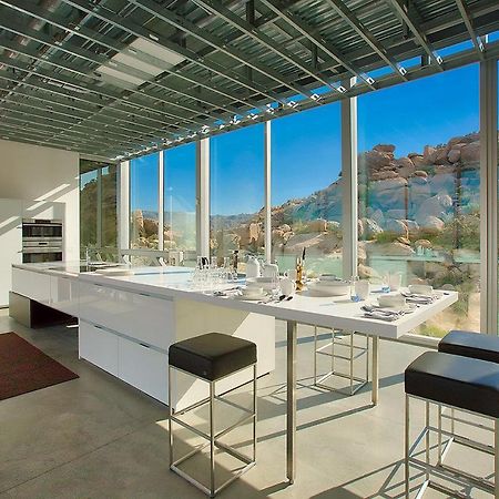 فيلا Invisible House Joshua Tree Modern Masterpiece المظهر الخارجي الصورة